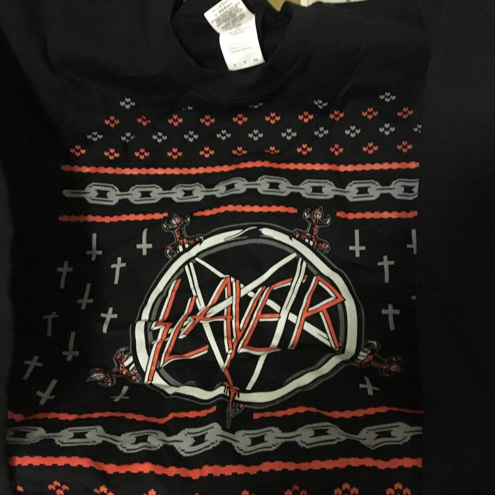 Slayer crewneck size small